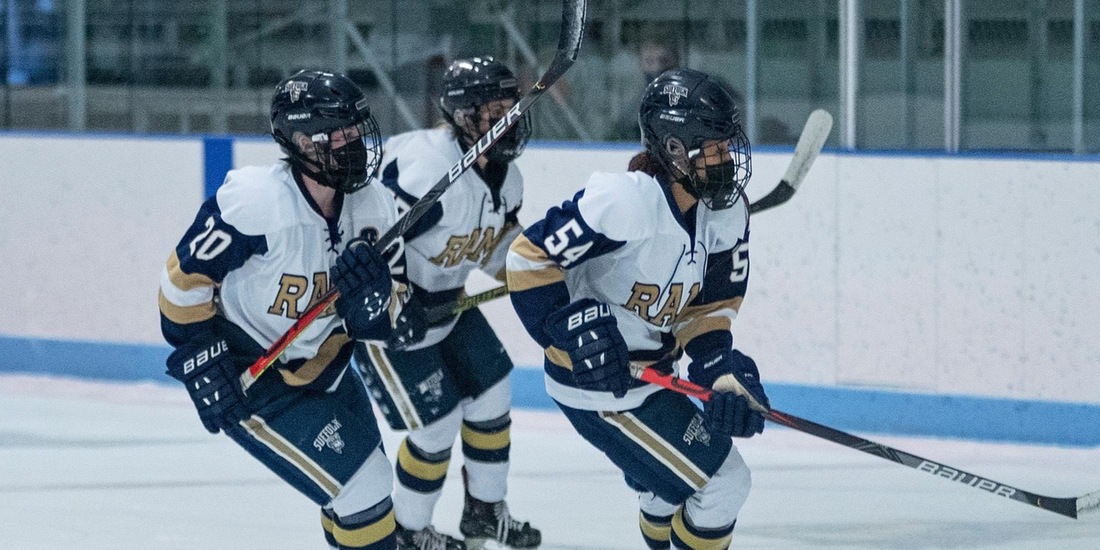 Women’s Hockey Rides Win Streak into Weekend Series with Worcester State