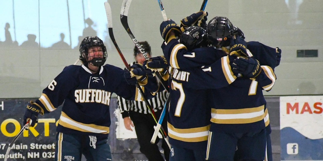 Women’s Hockey Comes Back in Season Opener at Plymouth State, 4-2
