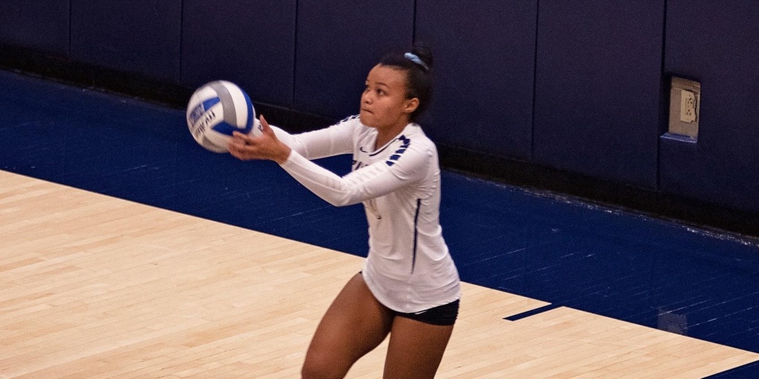 Volleyball Enters Win Column, Defeats Husson in Straight Sets
