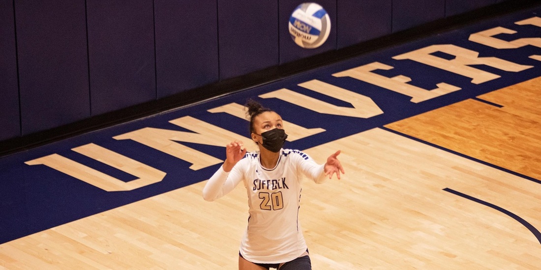 Roger Williams Ruins Volleyball's CCC Opener in Four Frames