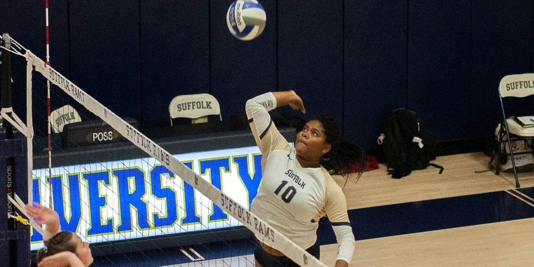 UNE Downs Volleyball in Straight Sets
