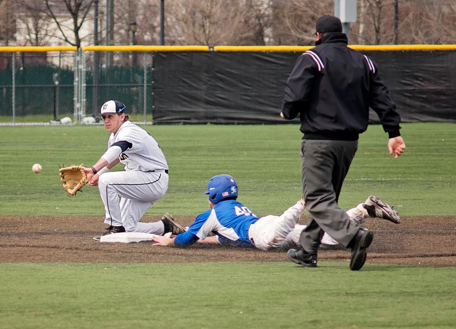Two Non-Conference Games Prep Baseball for GNAC Weekend