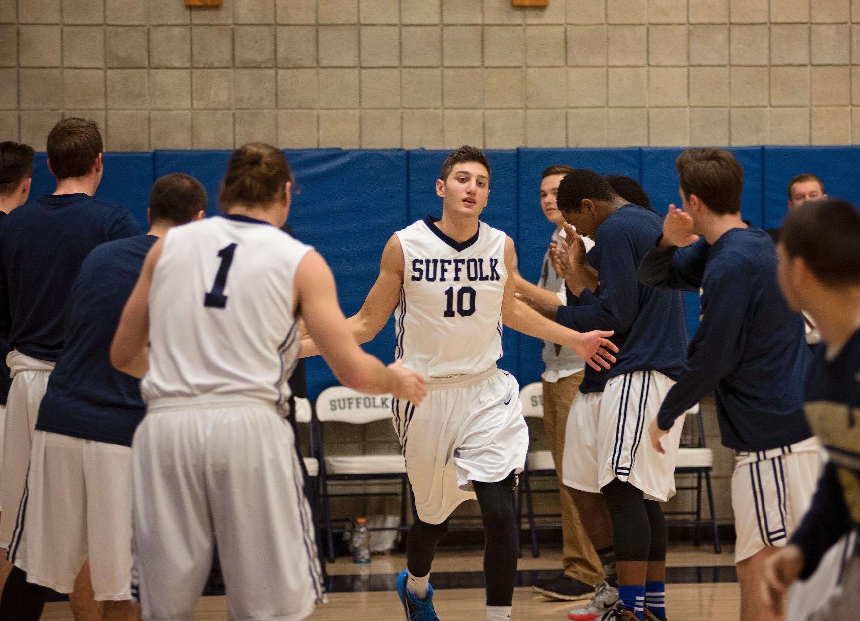 Men’s Basketball Welcomes Norwich to Boston Wednesday