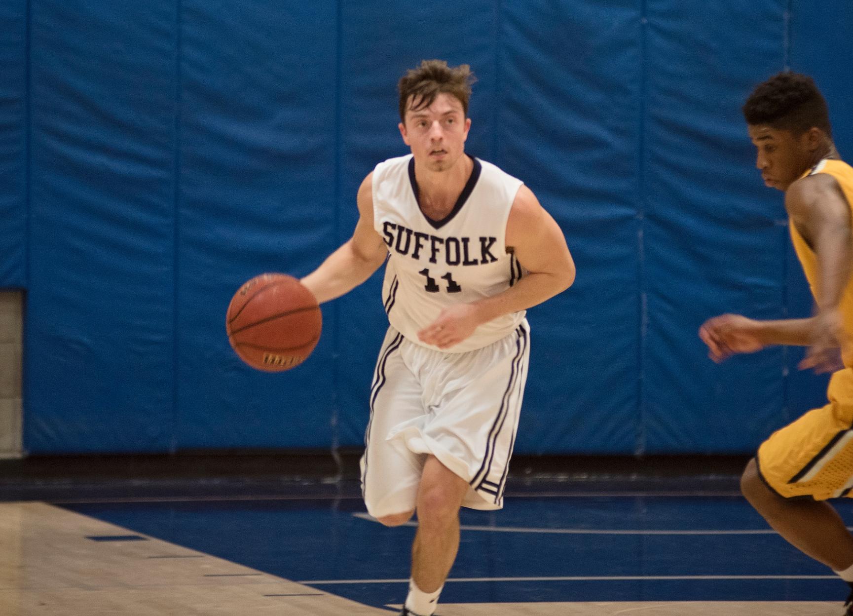 McLean’s Buzzer Beater Leads Men’s Basketball Past Rivier, 53-51