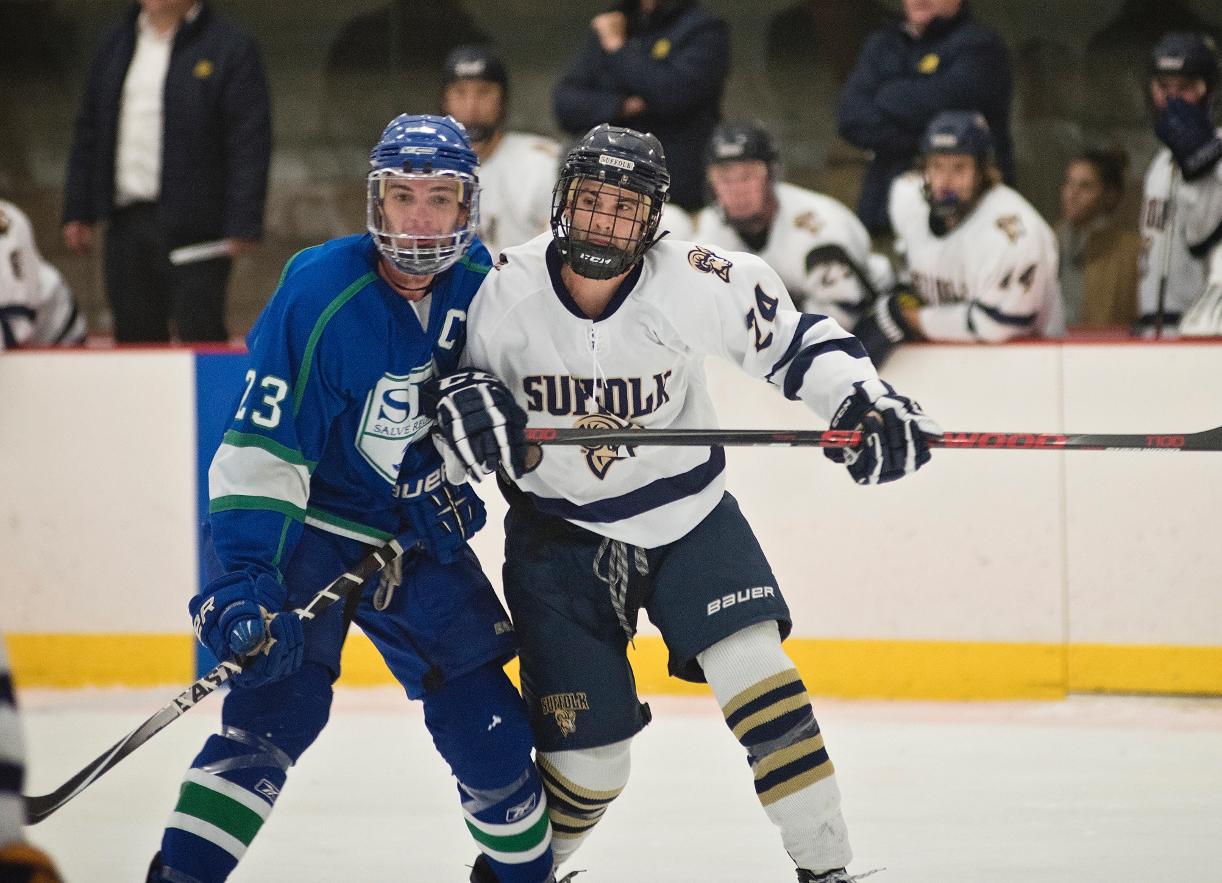 Men’s Hockey Lifts Lid on Home and CCC Campaign Thursday vs. Becker