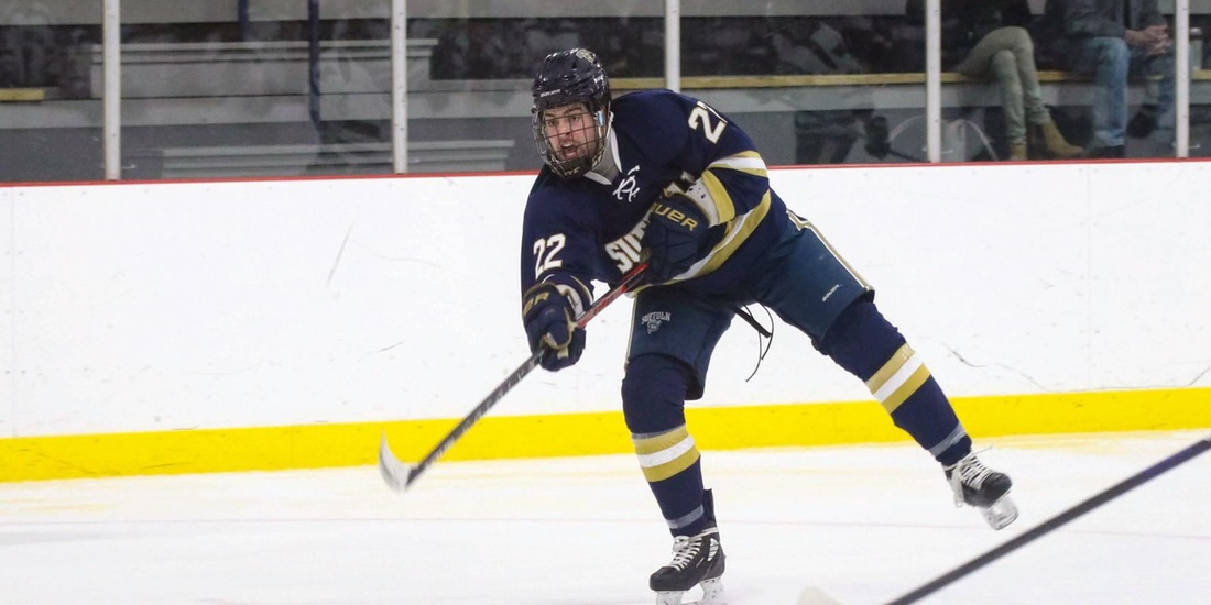 Men’s Hockey Ties Conn. College, Drops Shootout in Codfish Bowl