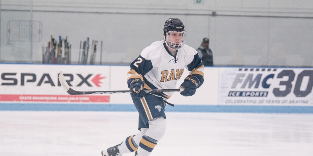 Men’s Hockey Hosts Worcester State in Midweek Match