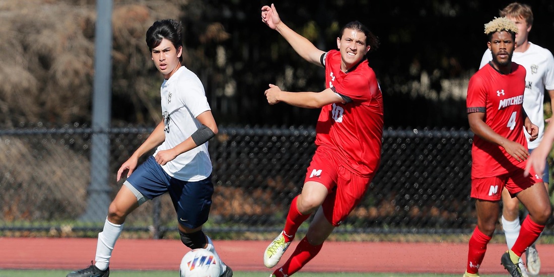Men’s Soccer to Battle at No. 15 Babson Tuesday
