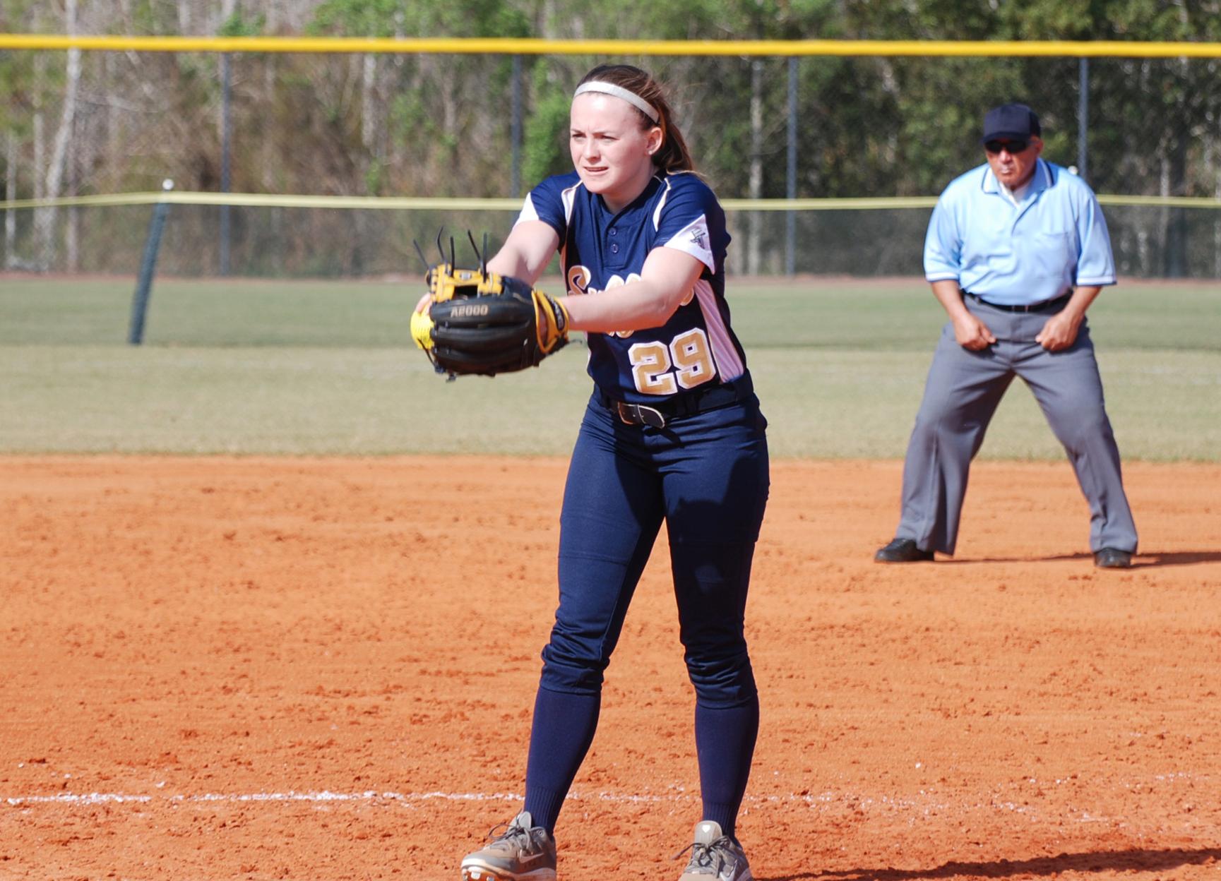 Softball Notches Victory Over USJ in GNAC Tournament Action