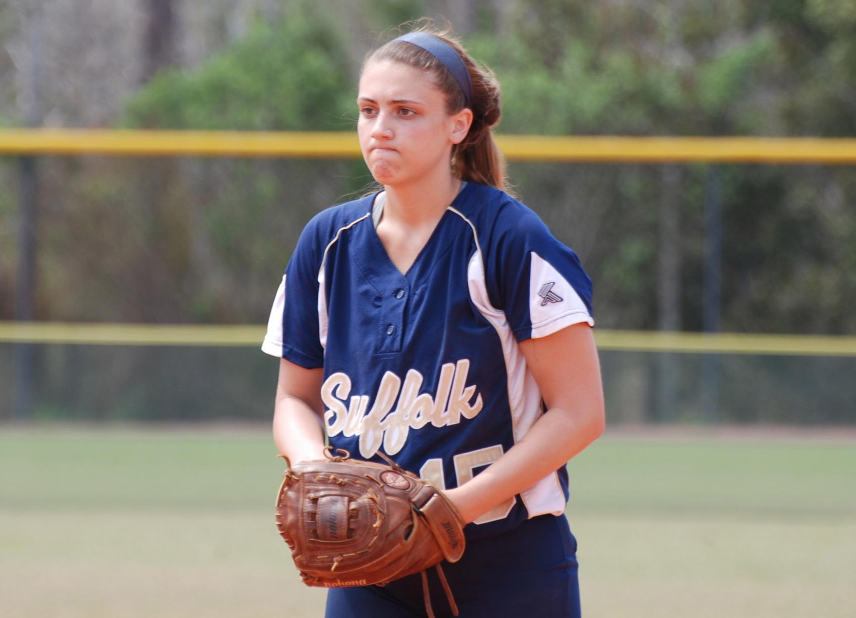 Softball Rallies in Game 2 to Split Doubleheader at JWU Saturday