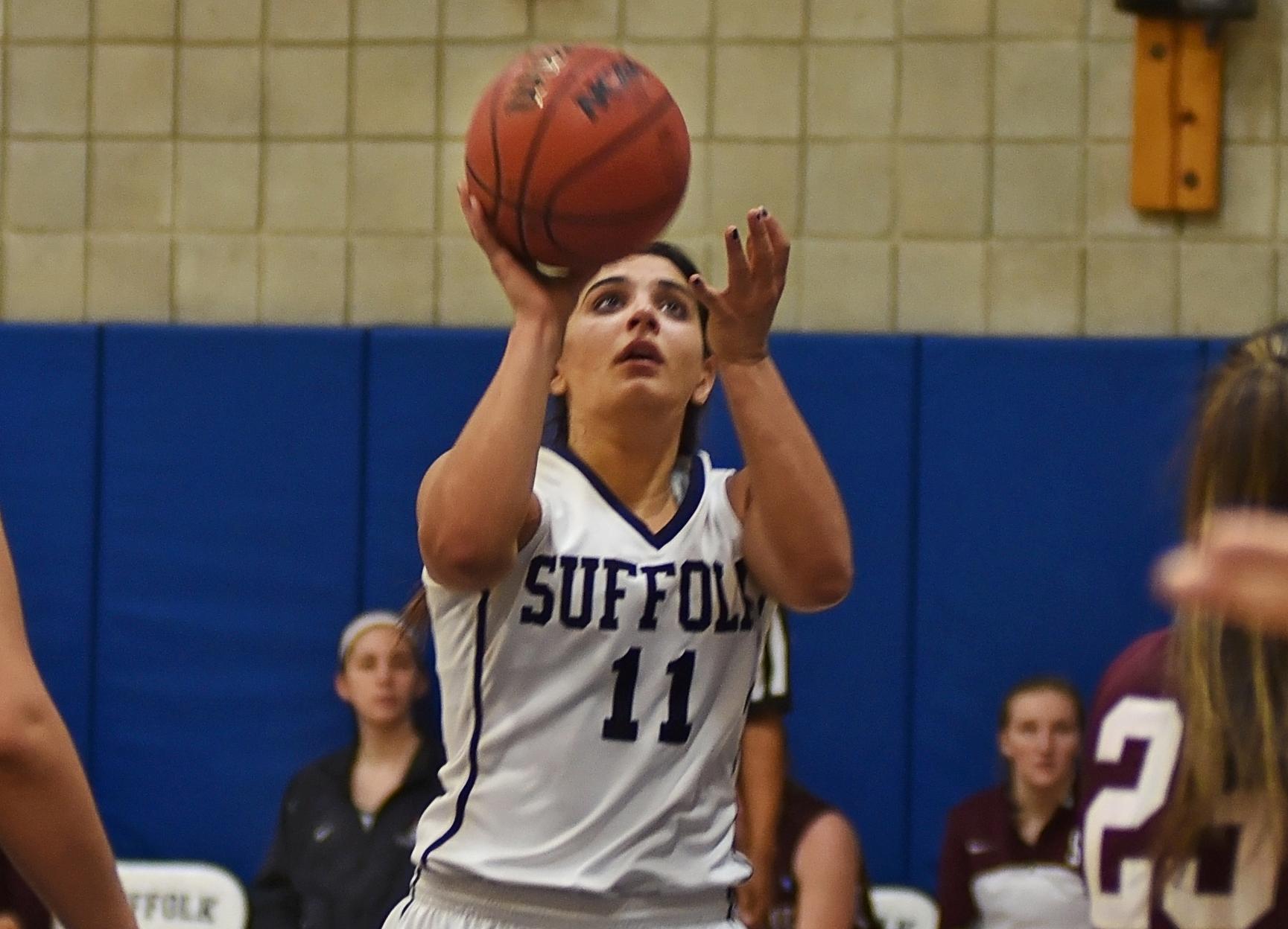 Campellone Sets Game Scoring Record, Women’s Basketball Handles Lasell