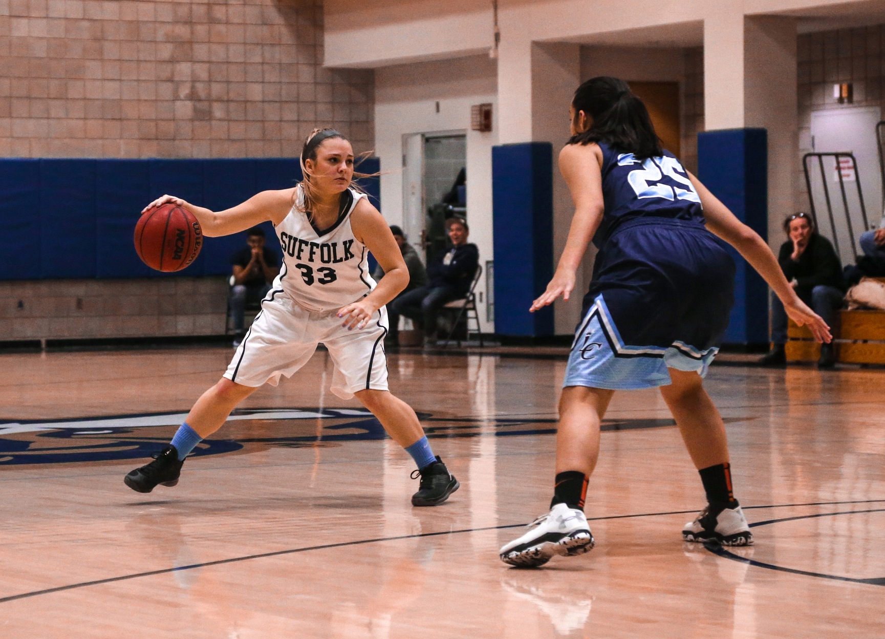 Women’s Basketball’s GNAC Title Hunt Begins at Norwich Tuesday