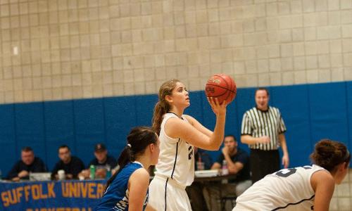 Ruys Nets Season-High 31 Points As Women's Basketball Down Lasers