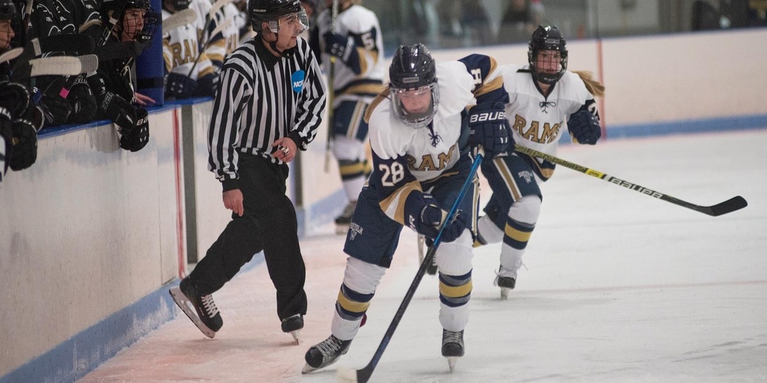 Women’s Hockey Setback at Salem State, 6-4