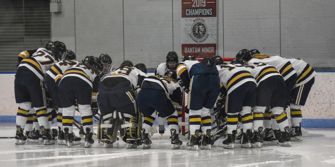 Women’s Hockey Closes Non-Conference Play at Amherst Thursday