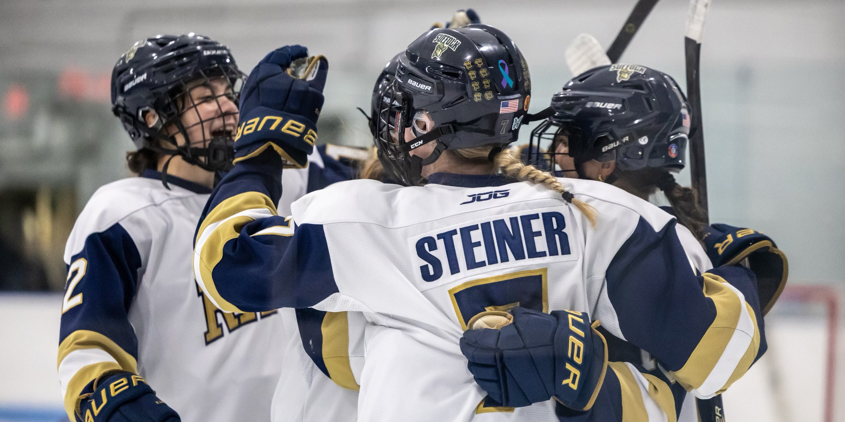 Women’s Hockey Sets Single-Game Goal Record in 11-0 Win Over Framingham State