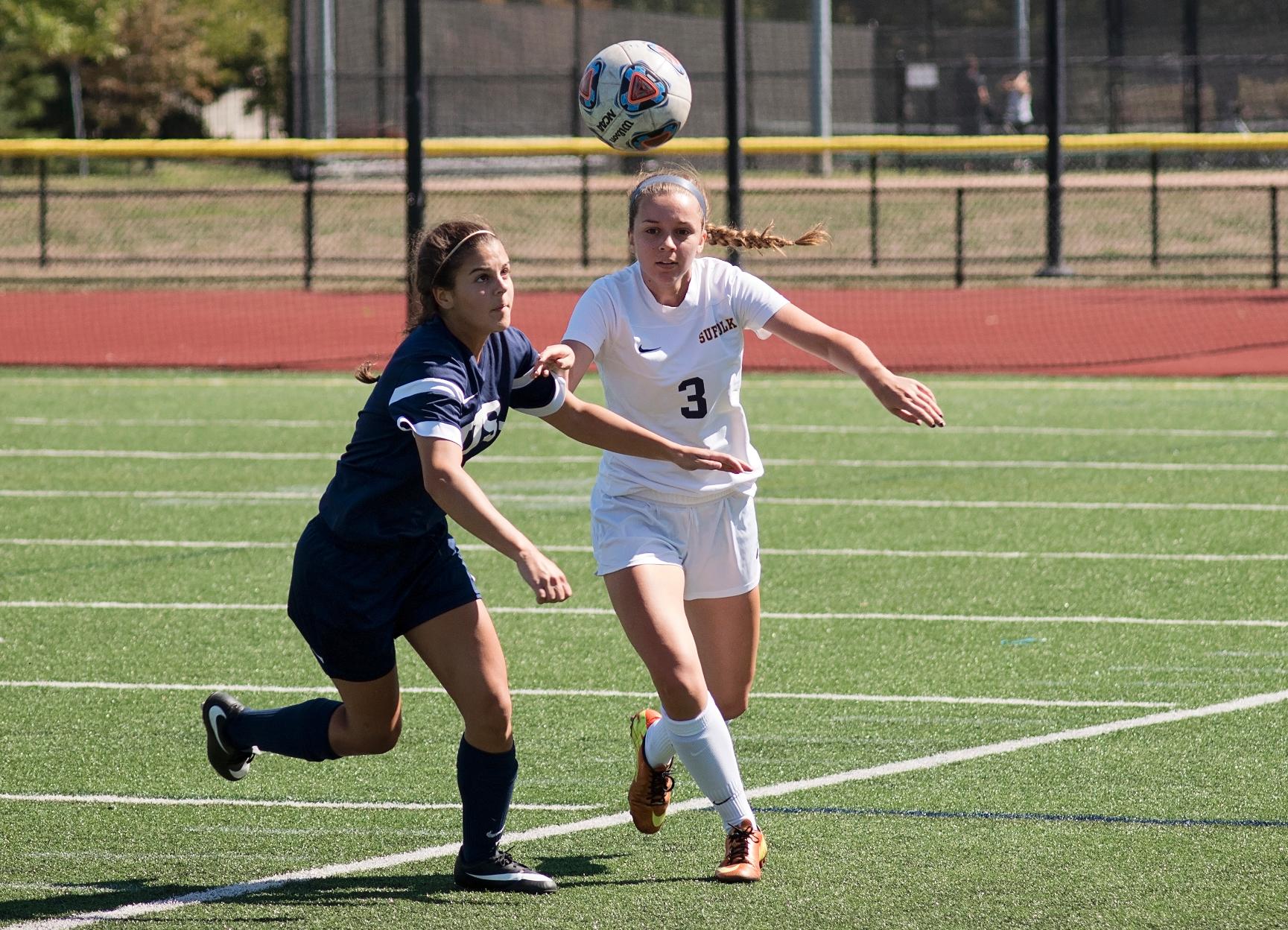 Women’s Soccer Wraps Up Road Trip at Simmons Saturday