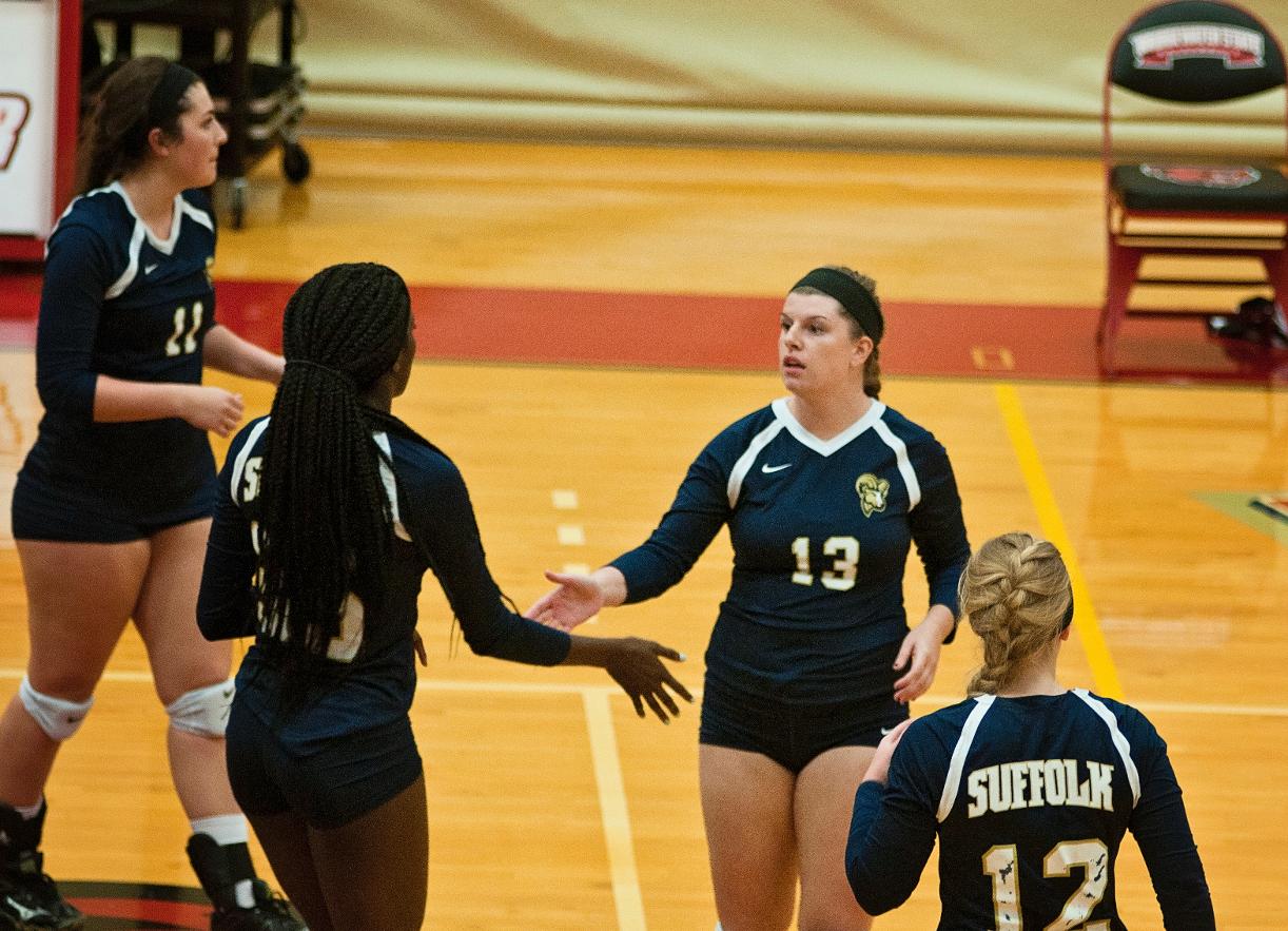 Volleyball Visits Johnson & Wales in GNAC Finale