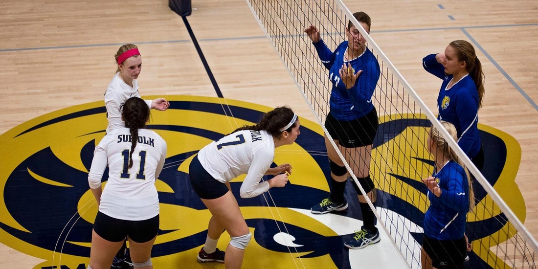 Volleyball Shoots Past Salem State, 3-1