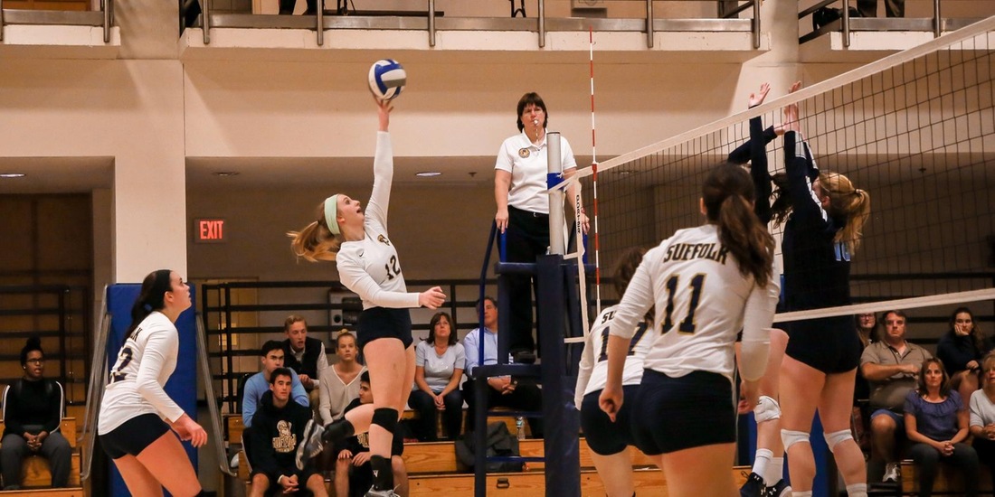 Volleyball’s Season Closes in GNAC Quarterfinals at Simmons in Three