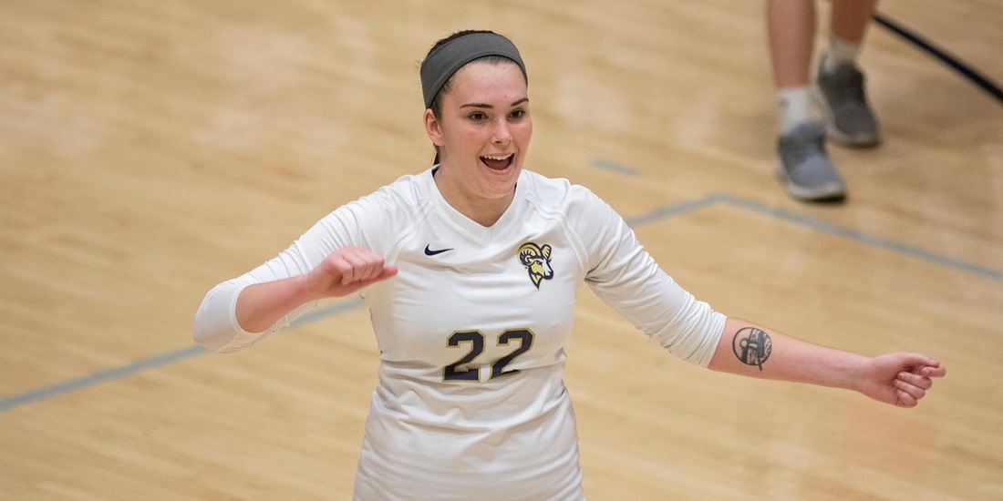 Volleyball Takes Five-Set Thriller at Colby