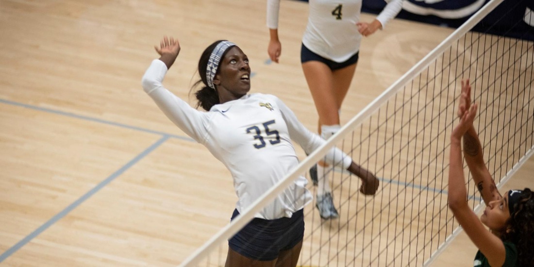 Volleyball Makes History, Sweeps Lasell to Advance to GNAC Semis