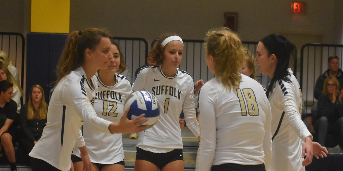 Volleyball Ventures Out of Conference to Wentworth Tuesday