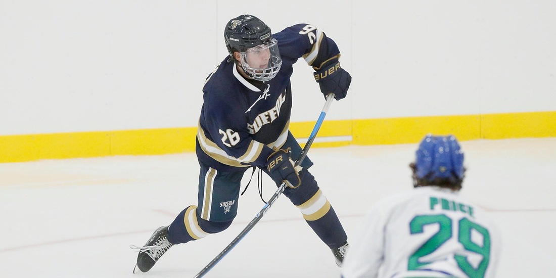 Men’s Hockey to Tangle with No. 13 Endicott this Weekend
