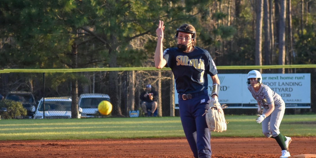 Softball Faces Top of CCC, Wentworth, Endicott, this Weekend
