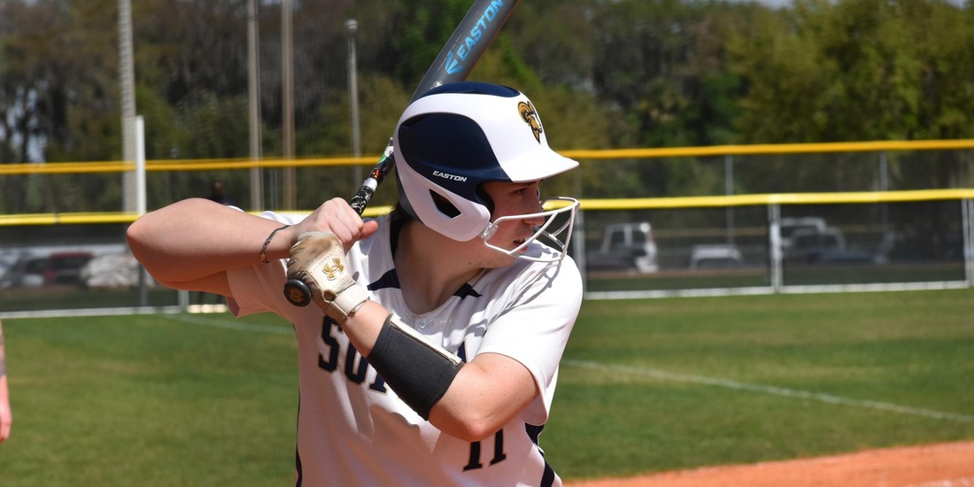 Softball Drops Back-and-Forth Game 2 at Bridgewater State, 6-5