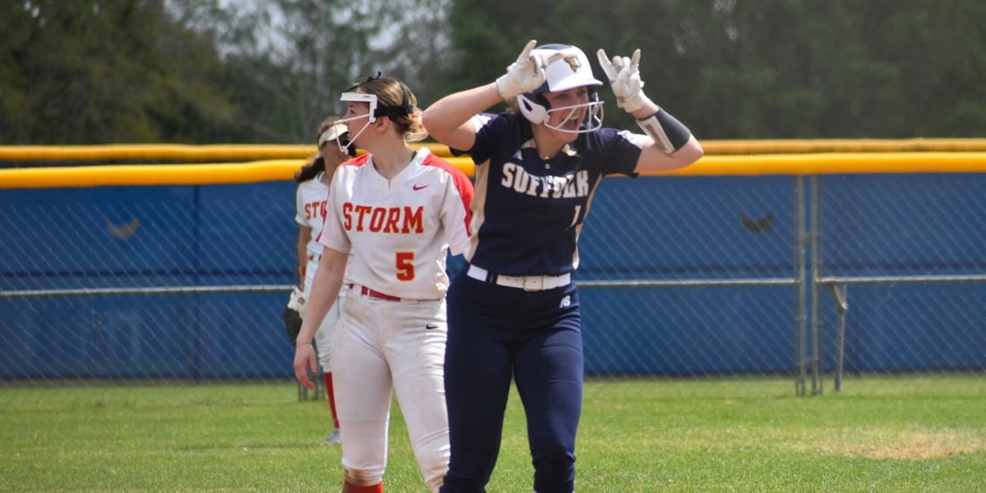Softball Rallies Past Curry in Game 1, 4-3