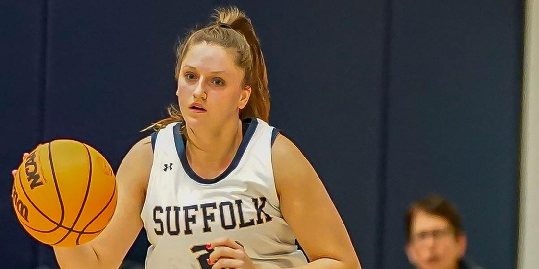 Women’s Basketball Gets by Curry, 58-51