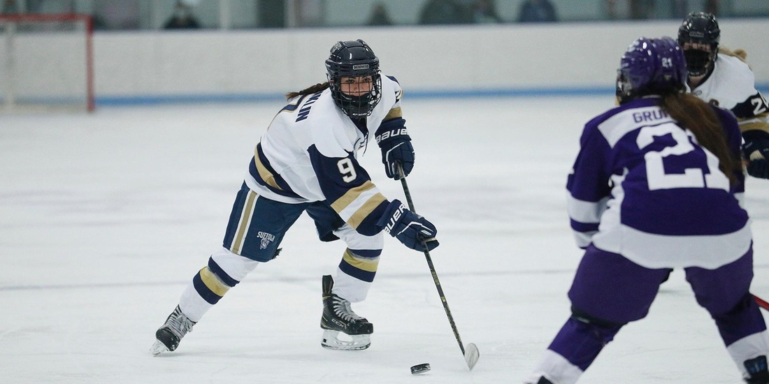 Women’s Hockey Heads to Trinity Friday for First Semester Finale