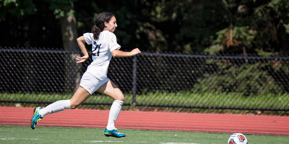 Women’s Soccer Blanks Wentworth, 2-0, for first CCC Win