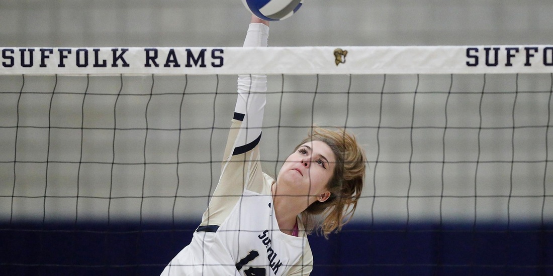 Volleyball Treks to Hawks Invitational this Weekend